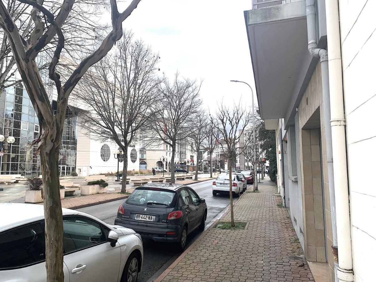 Le Callou - Parking - Face Aux Thermes - Rez De Chaussee Vichy Exterior photo